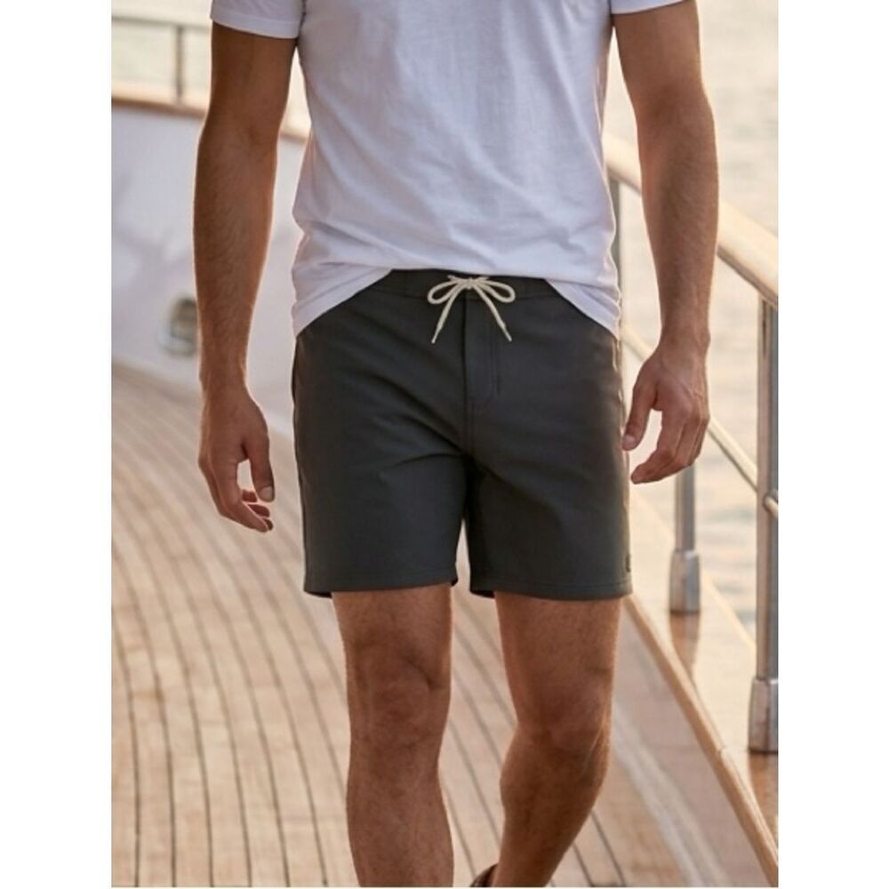 NWT LinkSoul Men’s Boardwalker Golf Short Hybrid Swim Land & Sea Black-Size 40